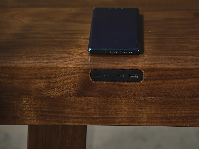 Eternus Table — 3