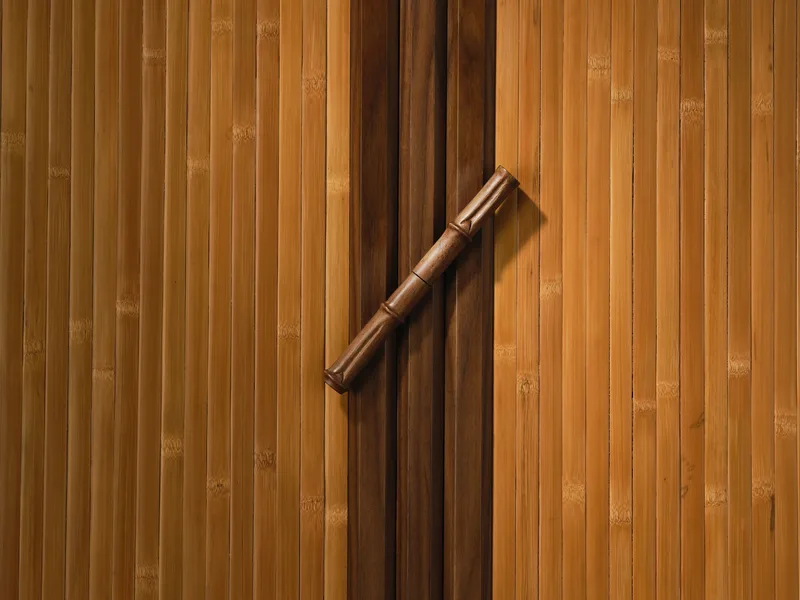 Gratia Cabinet — 3