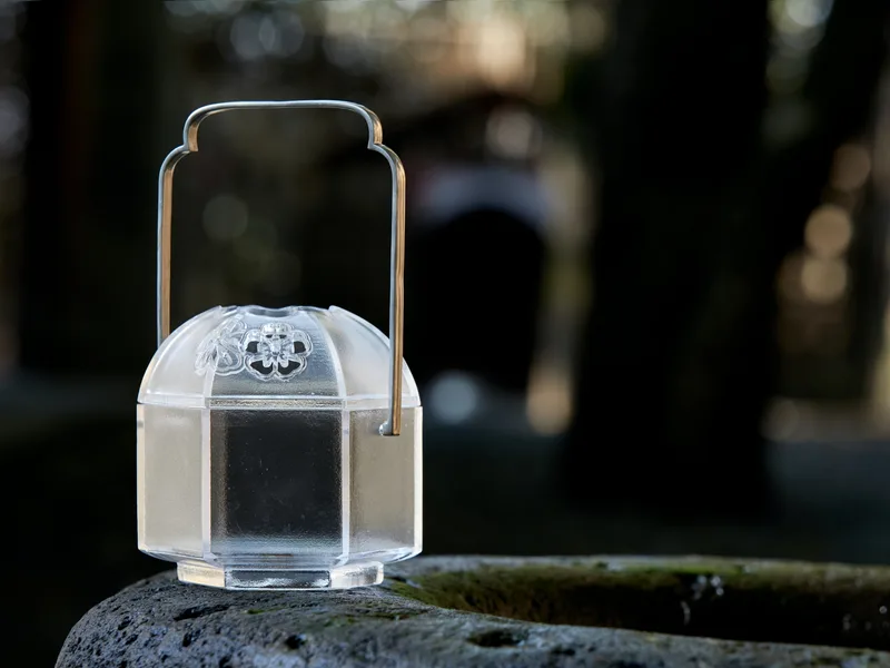 Ice Love Covered Lamp Stand — 4