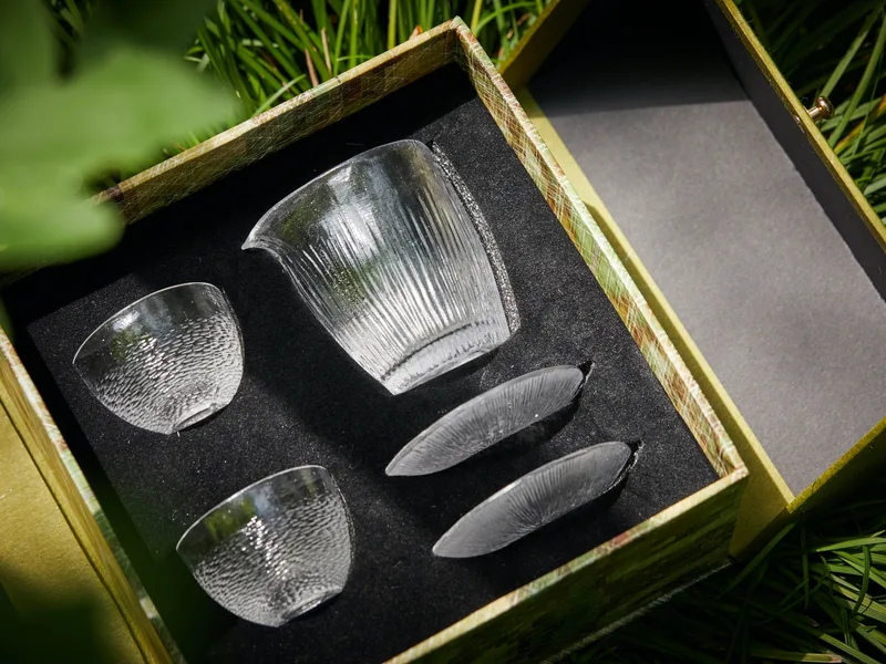 Ice Ripple Clear Rim Gift Set — 3
