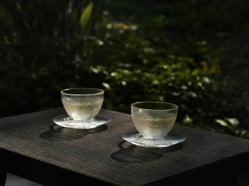 Ice Ripple Clear Rim Teacup and Coaster Set — 2