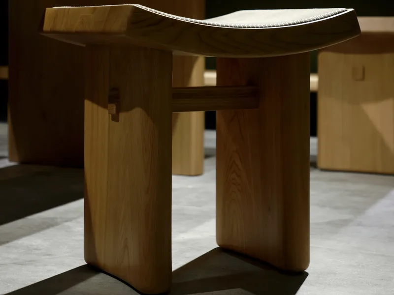 Soaring Rooftops Tea Stool — 2