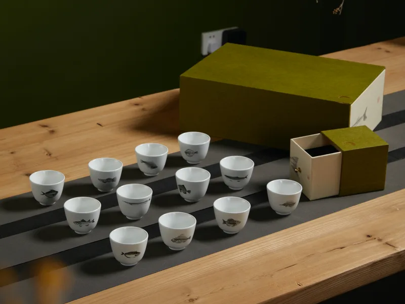 Twelve Classic Jingdezhen Porcelain Cups Set — 2